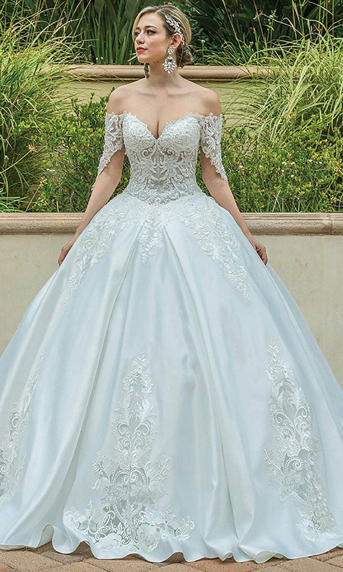 Dancing Queen 0187 - Embroidered Sweetheart Neck Ballgown Quinceanera Dresses XS / Off White