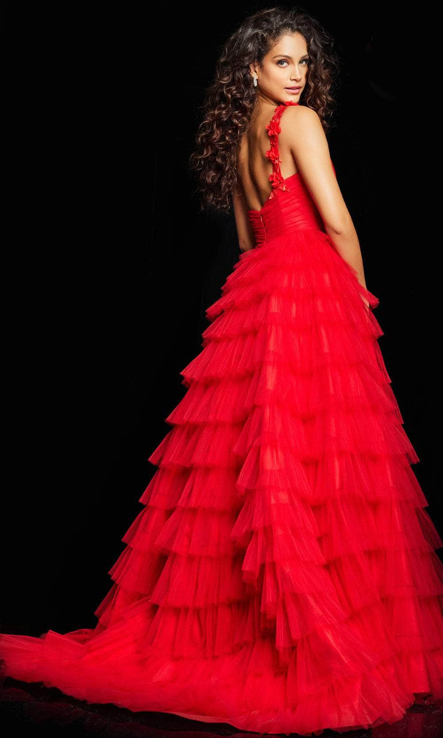 Red Prom Dresses 2024 Slit, Sleeves, Sparkly & More Couture Candy