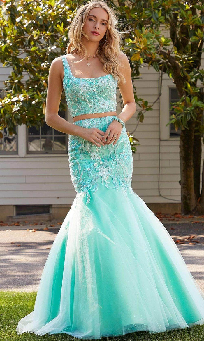 Mori Lee 47043 - Two-piece Square Neck Gown Evening Dresses 00 / Bright Mint