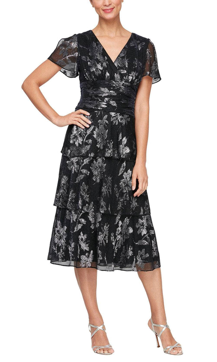 SLNY 9155206 - Surplice V-Neck Printed Evening Dress Cocktail Dresses 2 / Navy/Silver