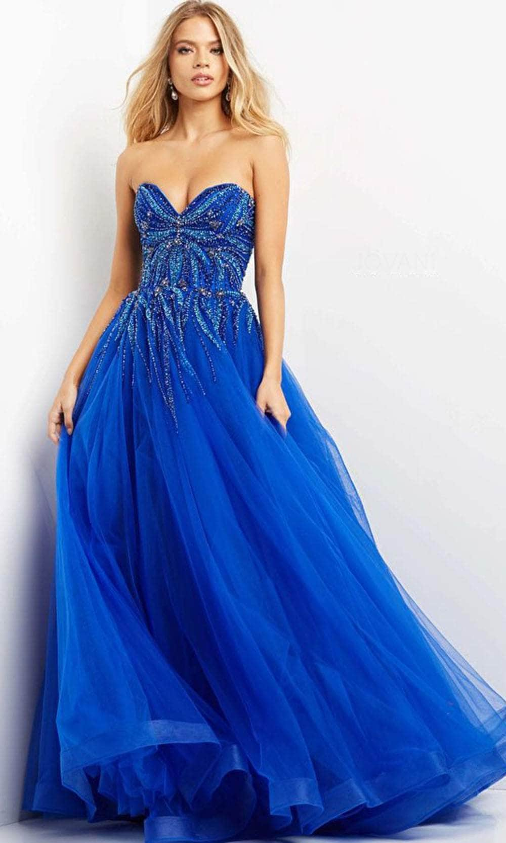 Shop Sweet Sixteen Dresses & Party Gowns 