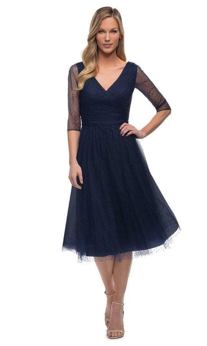 La Femme - V-Neck Knee-Length Cocktail Dress 29229 - 1 pc Navy In Size 4 Available CCSALE 4 / Navy