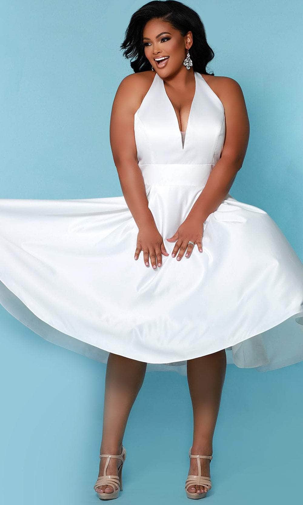 Sydney's Closet Bridal - SC5266 Tea Length Halter Bridal Dress – Couture  Candy